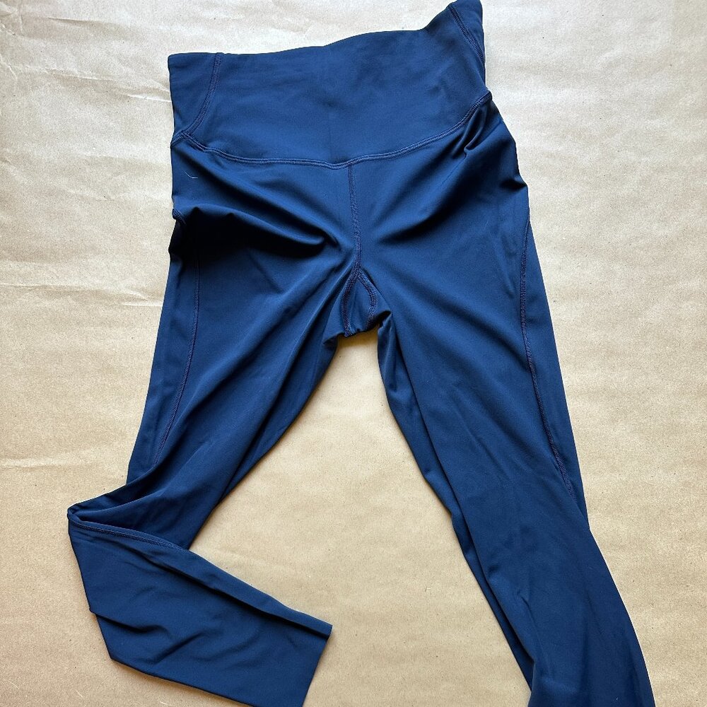 Lululemon Leggings, Size 6, Navy